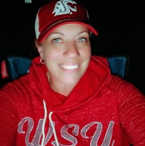 Meet your Posher, Jenn